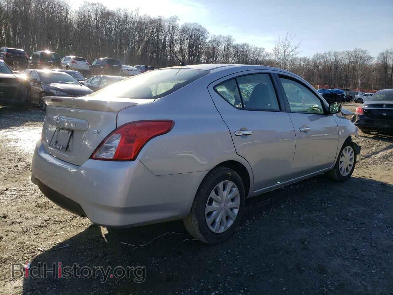 2019 NISSAN VERSA - VIN: 3N1CN7AP3KL870398 - Фото 4