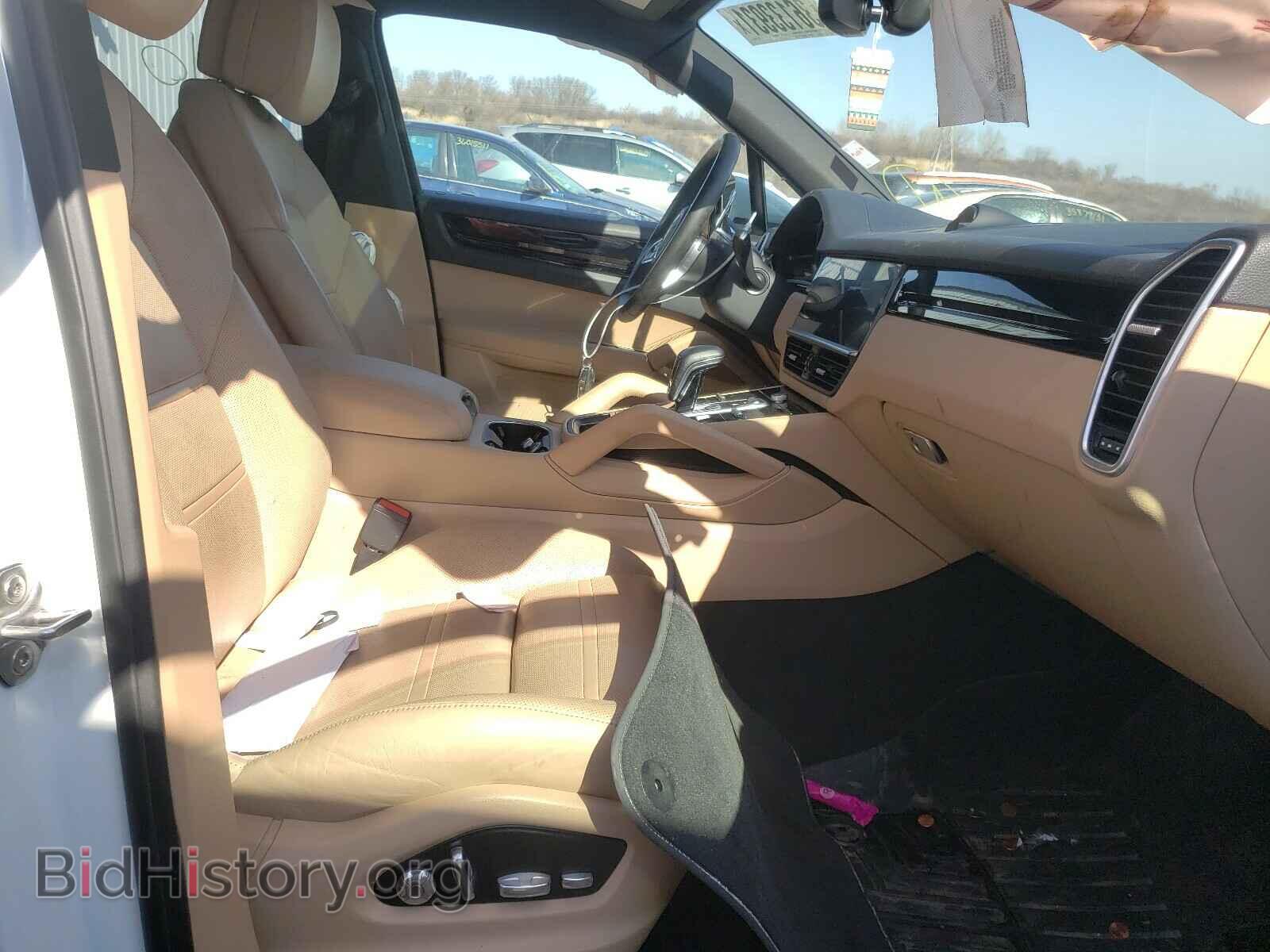 2019 PORSCHE CAYENNE - VIN: WP1AA2AY5KDA16948 - Photo 5