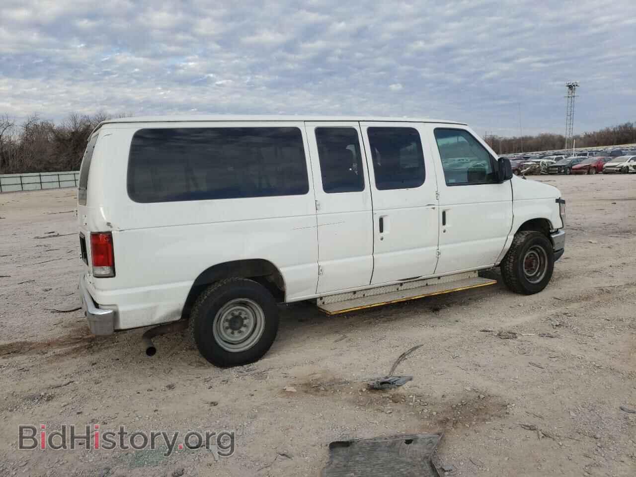 2011 FORD ECONOLINE - VIN: 1FBNE3BL8BDA67414 - Фото 3