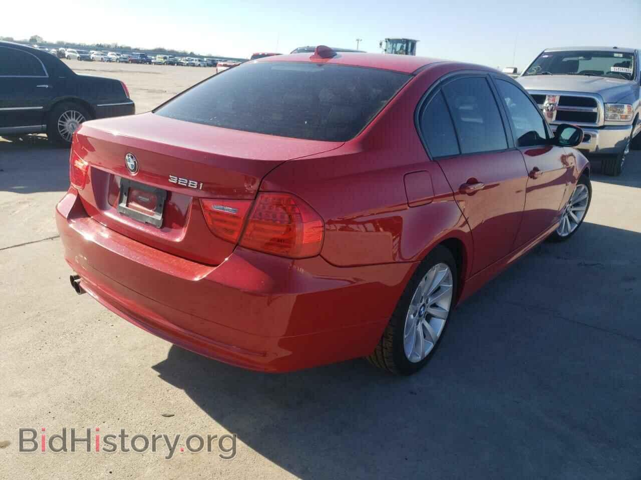 2011 BMW 3 SERIES - VIN: WBAPH7C53BE683550 - Фото 4