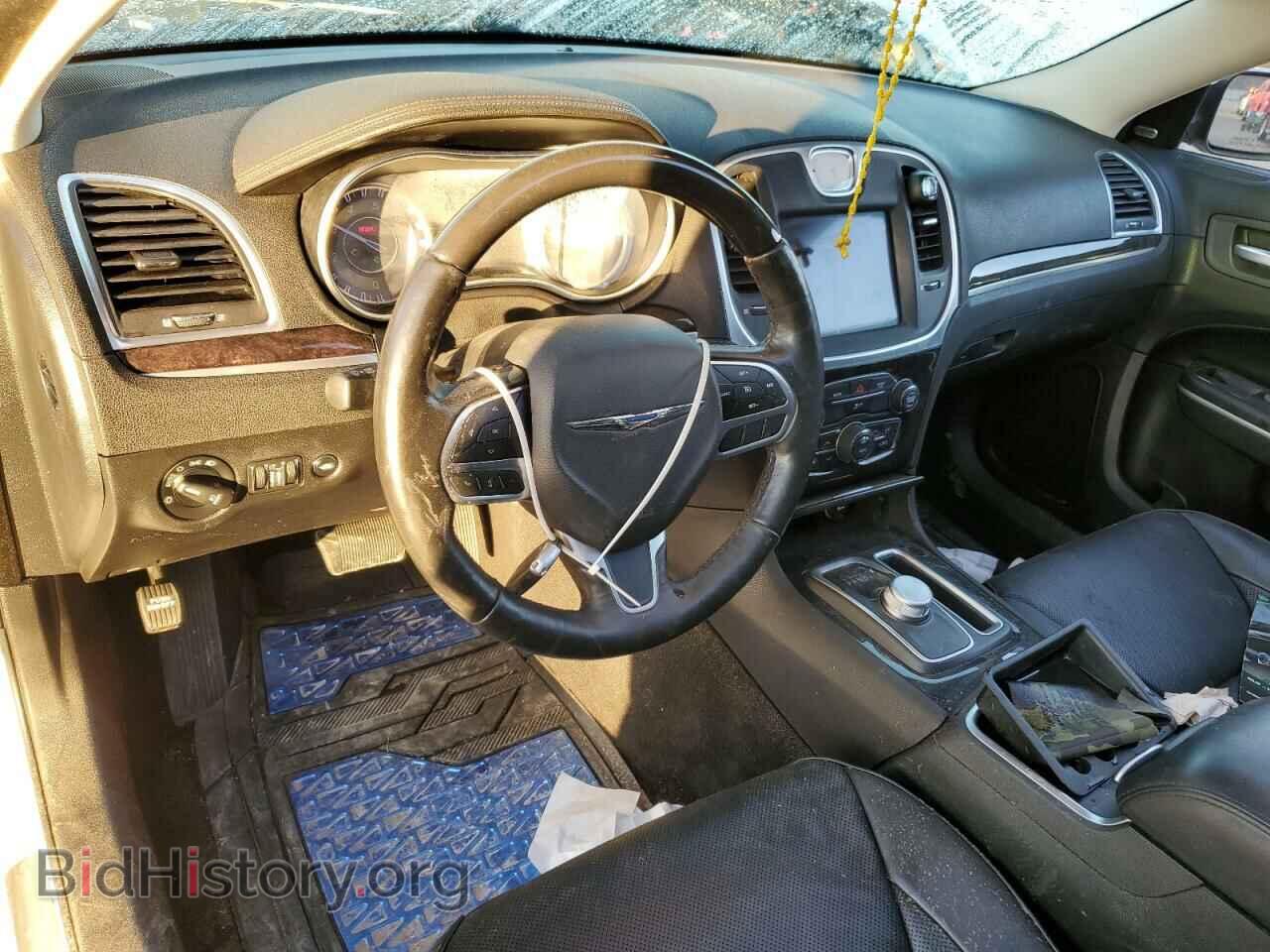 2019 CHRYSLER 300 - VIN: 2C3CCAEG5KH559921 - Фото 8