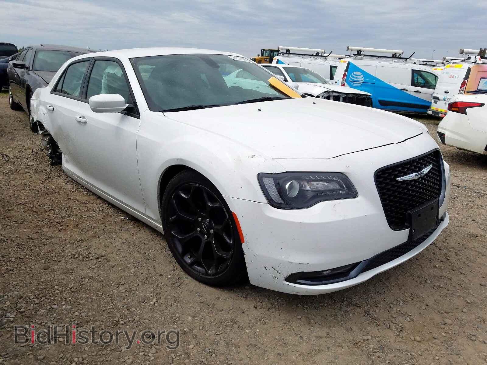 Фотография 2C3CCABG5KH515311 - CHRYSLER 300 2019
