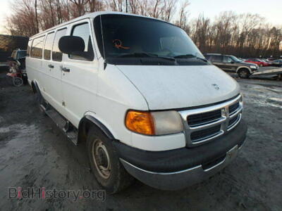 1998 Dodge RAM VAN RAM Wagon, белый — VIN 2B5WB35ZXWK149058, Copart