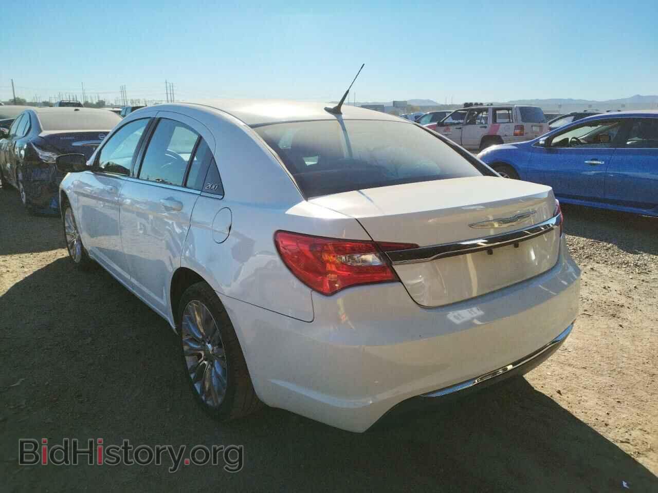 2012 CHRYSLER 200 - VIN: 1C3CCBAB3CN282369 - Фото 3
