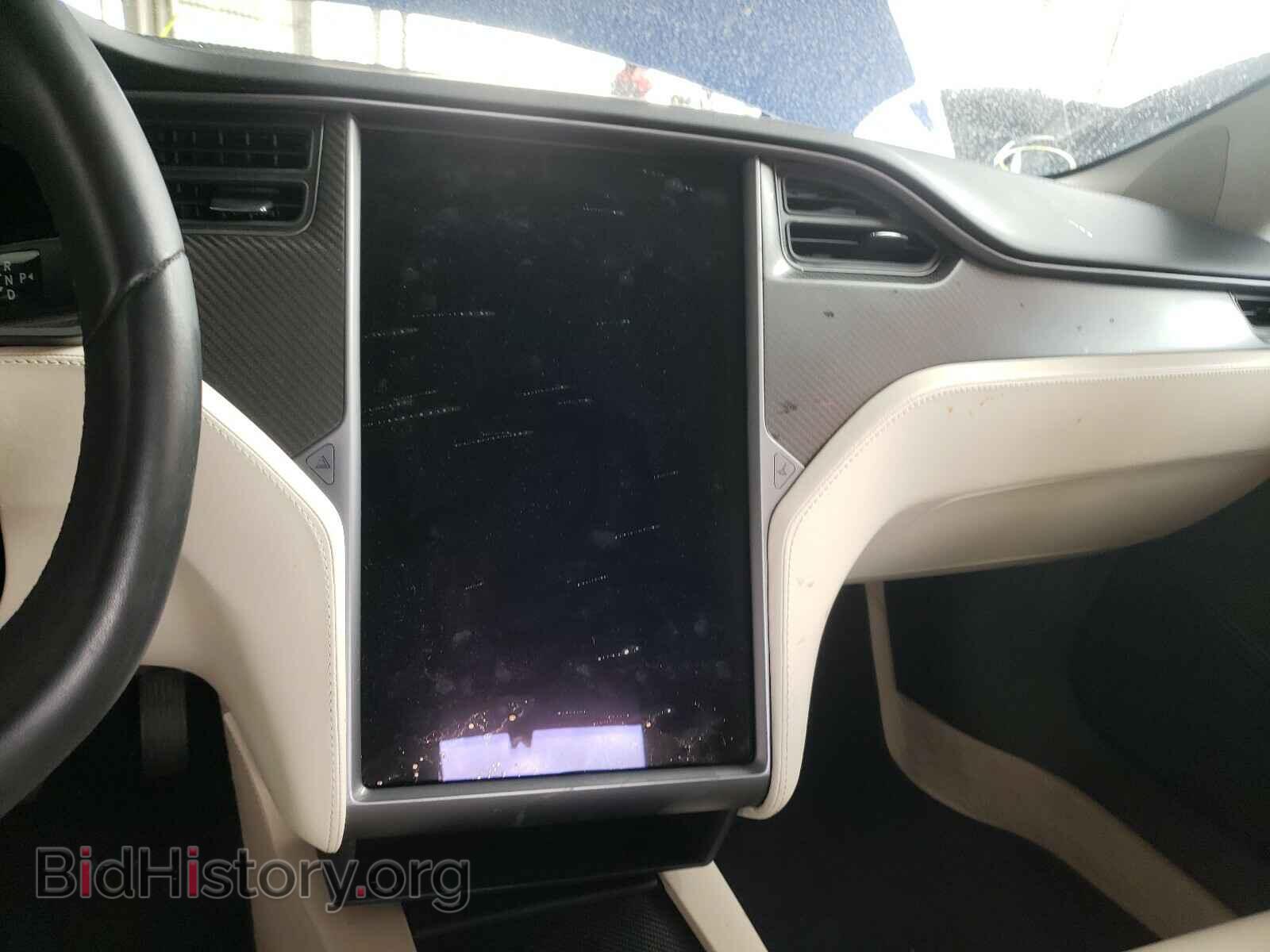2018 TESLA MODEL S - VIN: 5YJSA1E23JF256755 - Photo 9