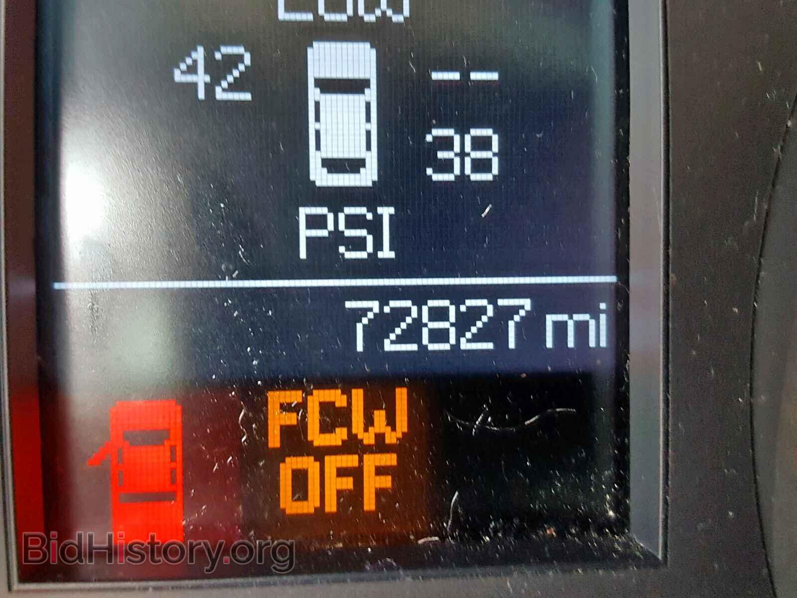 2011 CHRYSLER 300 - VIN: 2C3CA5CG4BH537229 - Фото 8