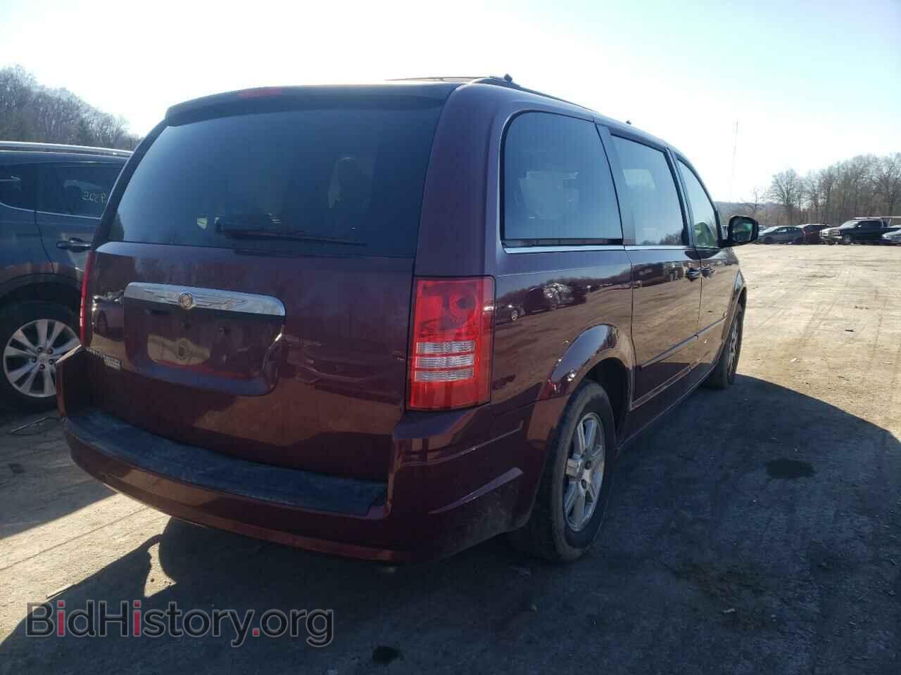 2008 CHRYSLER MINIVAN - VIN: 2A8HR54P28R754265 - Фото 4
