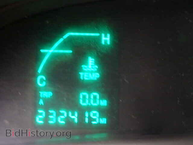 2001 CADILLAC DEVILLE - VIN: 1G6KD54Y61U247451 - Photo 8
