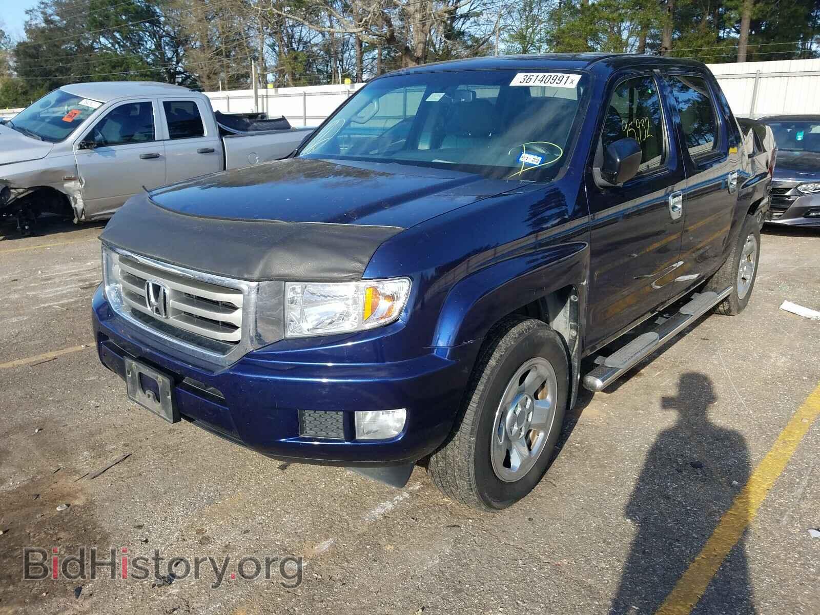 2013 HONDA RIDGELINE - VIN: 5FPYK1F26DB012275 - Фото 2