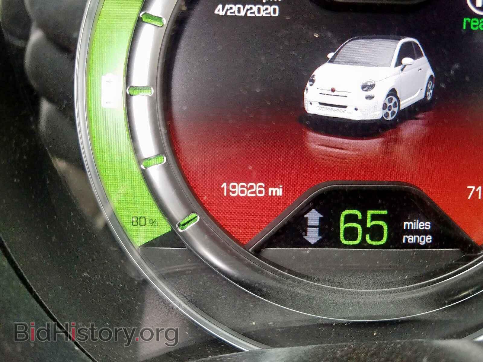 2017 FIAT 500 - VIN: 3C3CFFGE4HT600538 - Photo 8