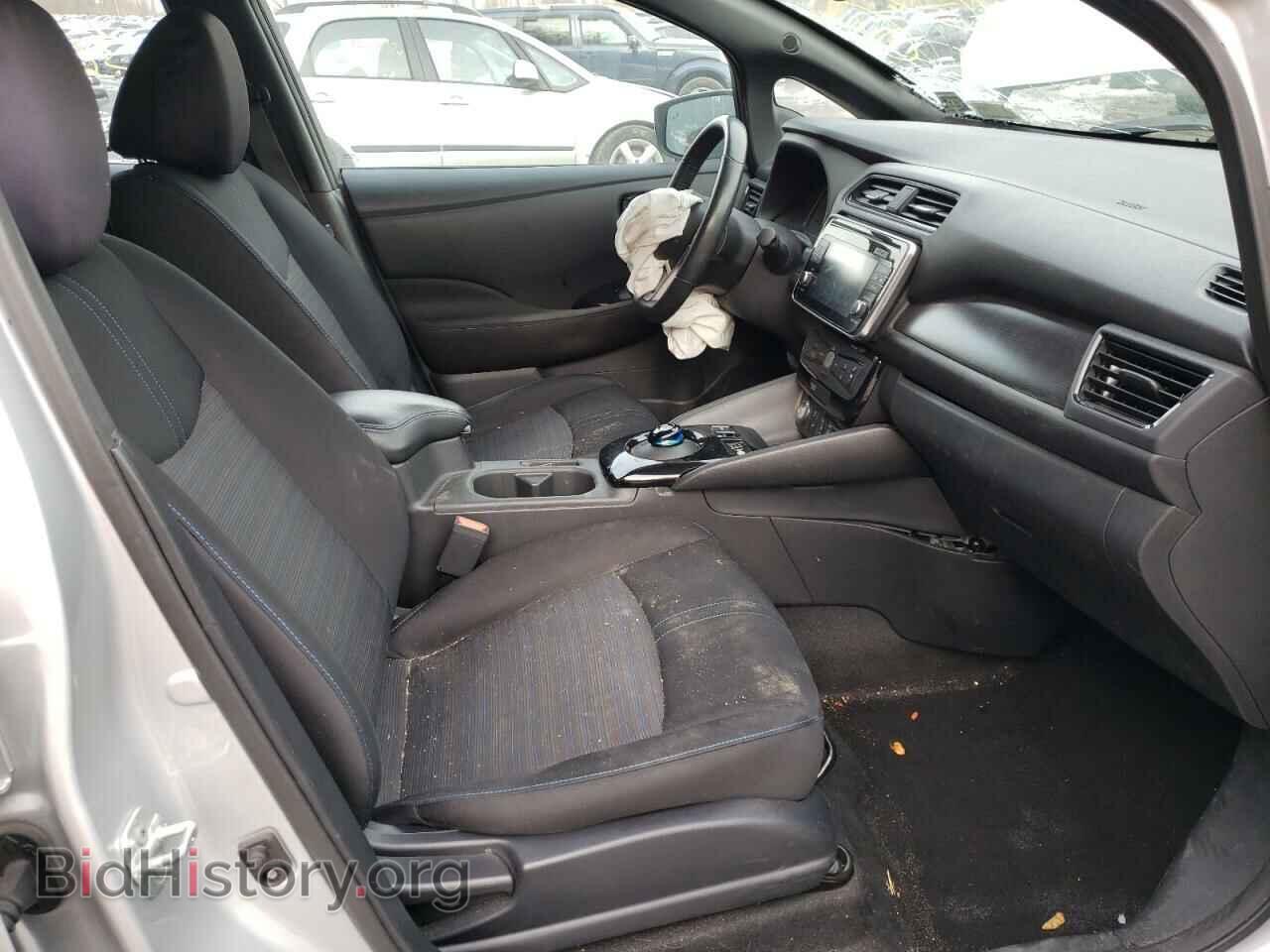 2018 NISSAN LEAF - VIN: 1N4AZ1CPXJC307190 - Фото 5