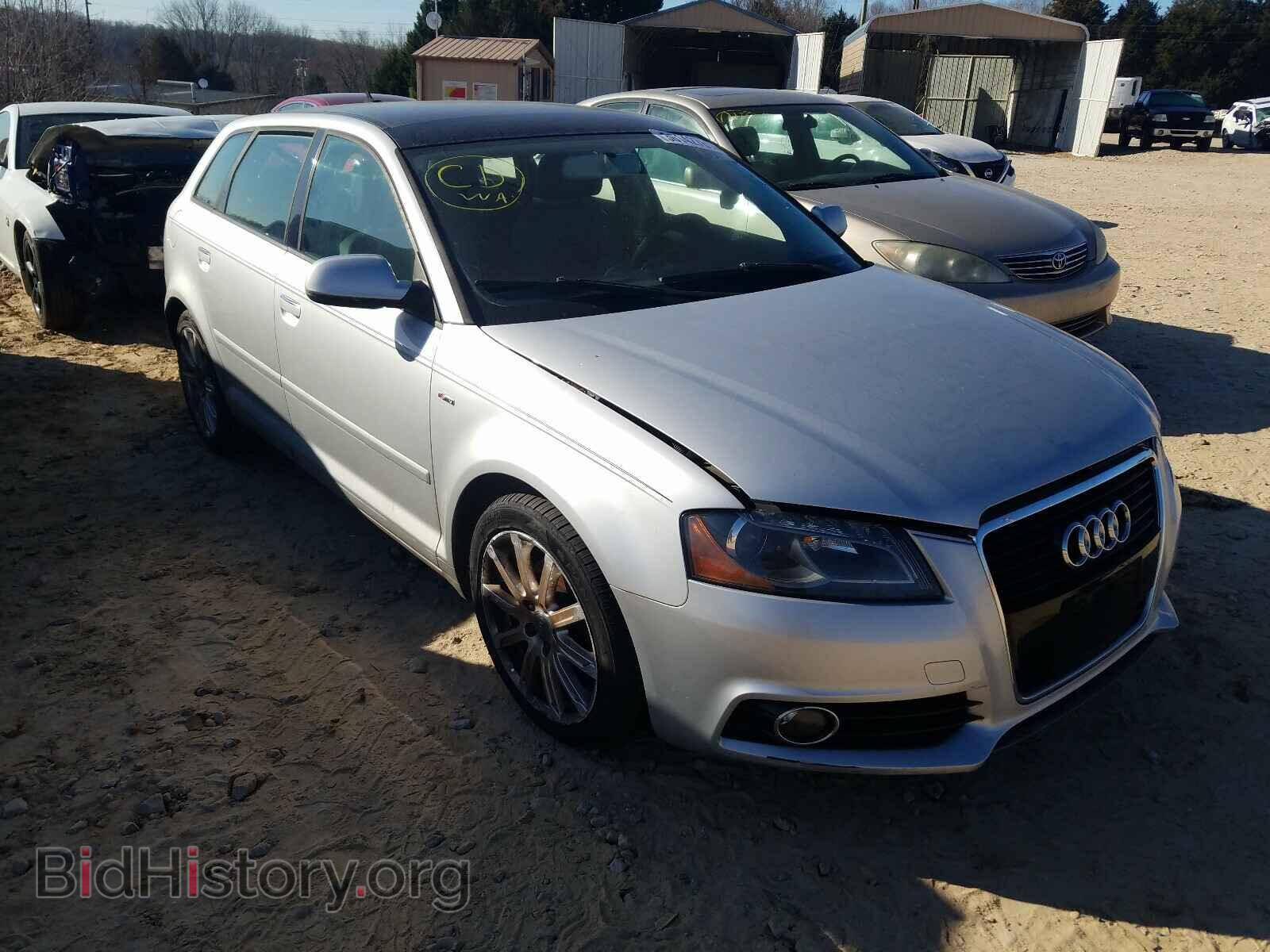 Photo WAUKJAFM1BA085463 - AUDI A3 2011