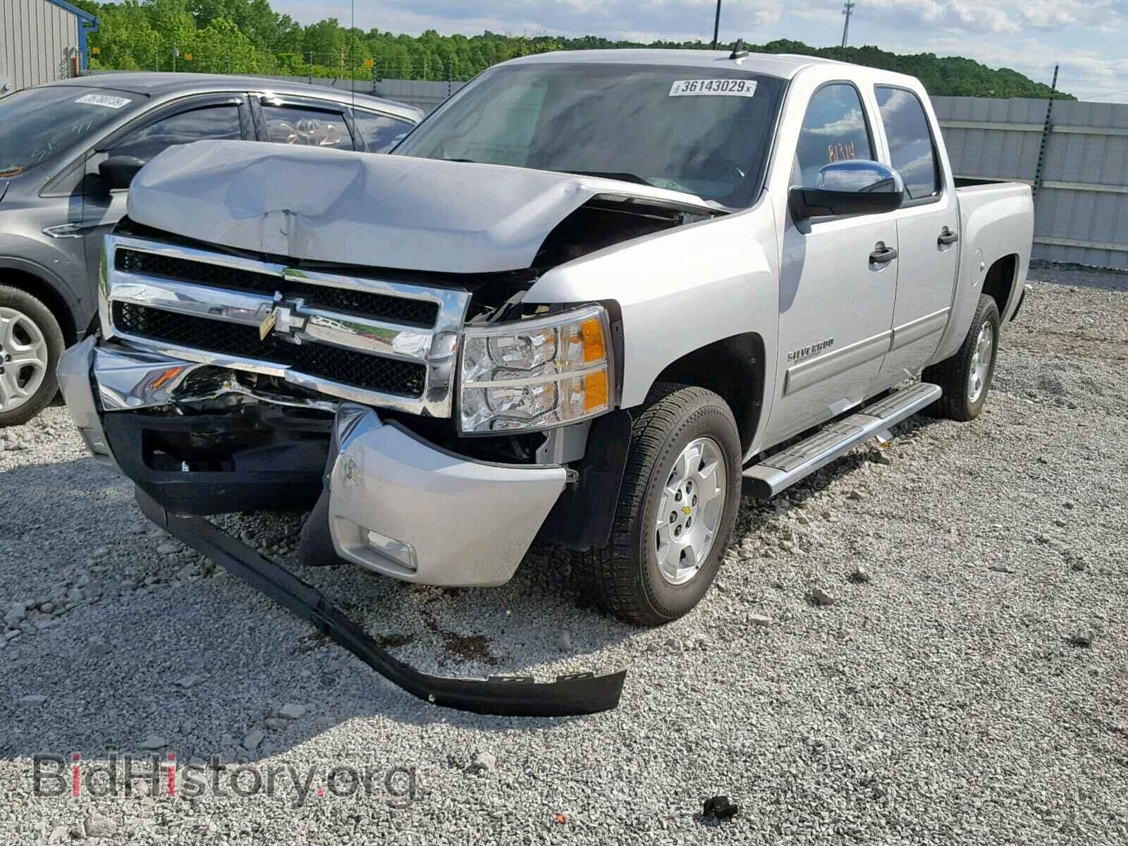 2011 CHEVROLET SILVERADO - VIN: 3GCPCSE07BG211687 - Фото 2