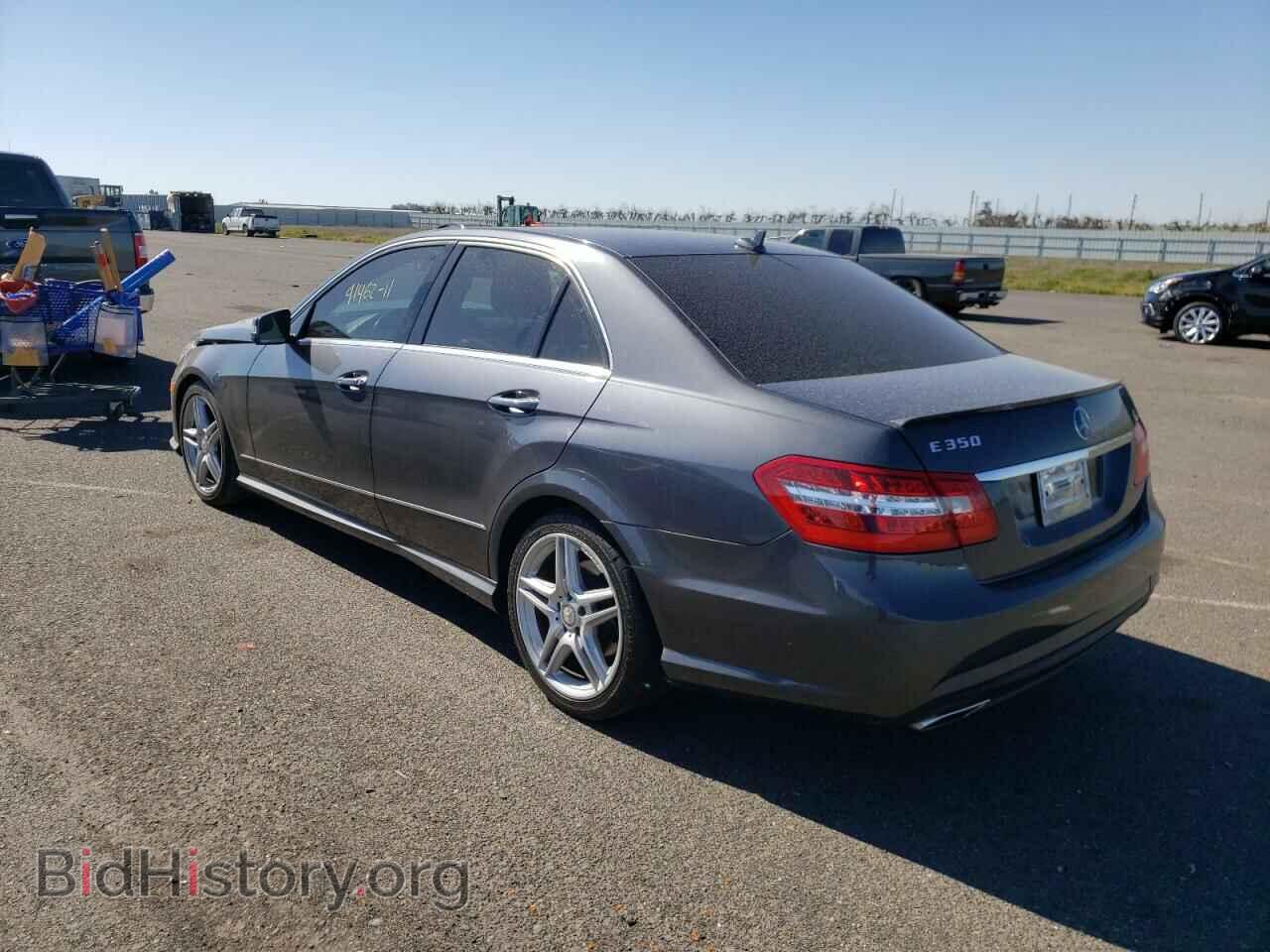 2011 MERCEDES-BENZ E-CLASS - VIN: WDDHF5GB2BA282845 - Фото 3