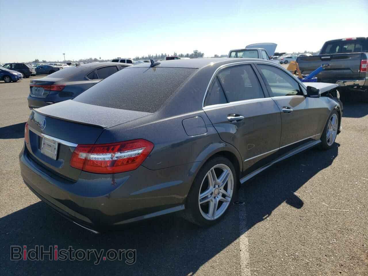 2011 MERCEDES-BENZ E-CLASS - VIN: WDDHF5GB2BA282845 - Фото 4