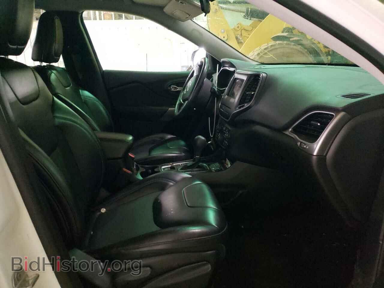 2019 JEEP CHEROKEE - VIN: 1C4PJLLB0KD290827 - Фото 5