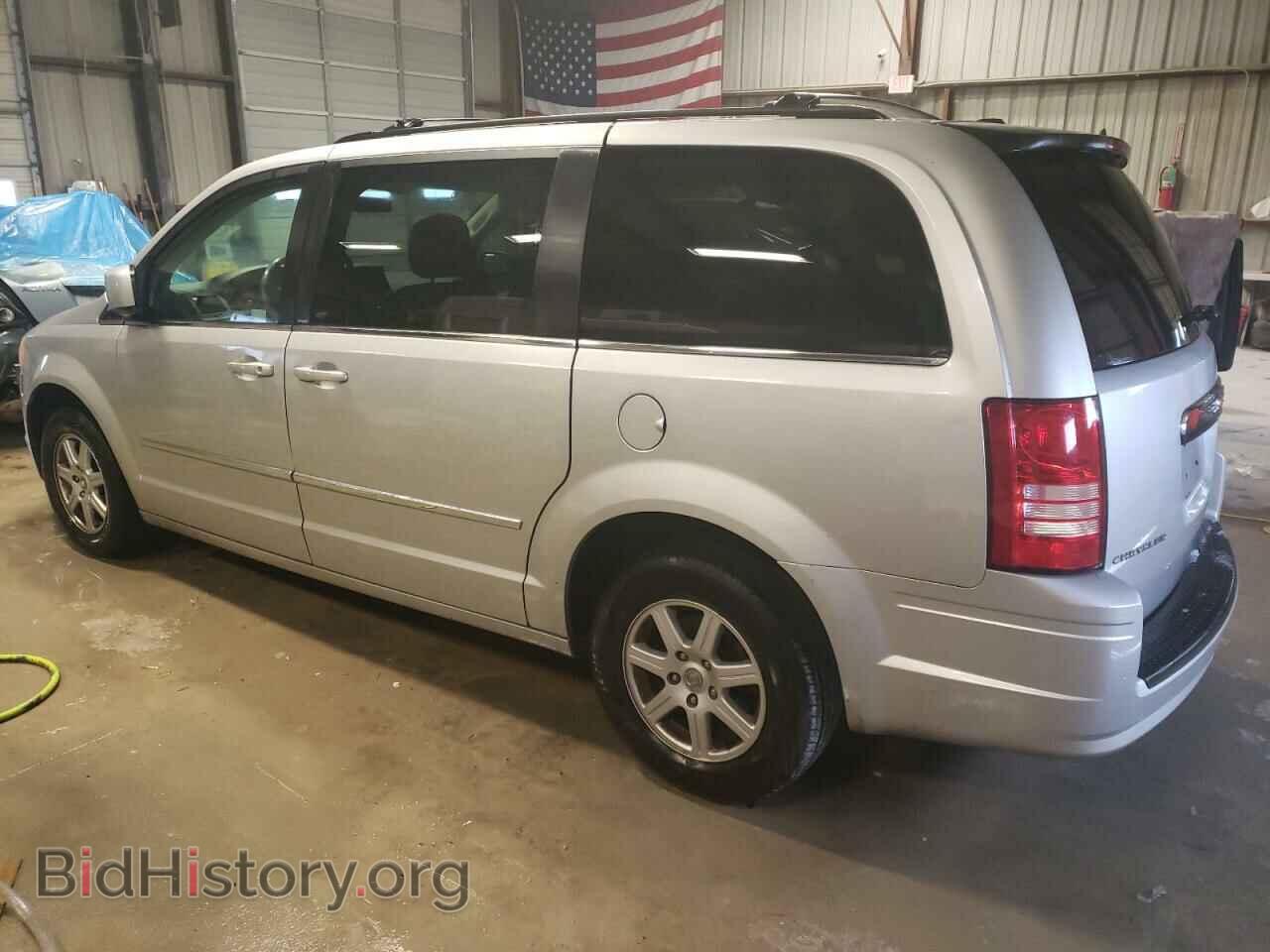 2010 CHRYSLER MINIVAN - VIN: 2A4RR5D1XAR278290 - Фото 2