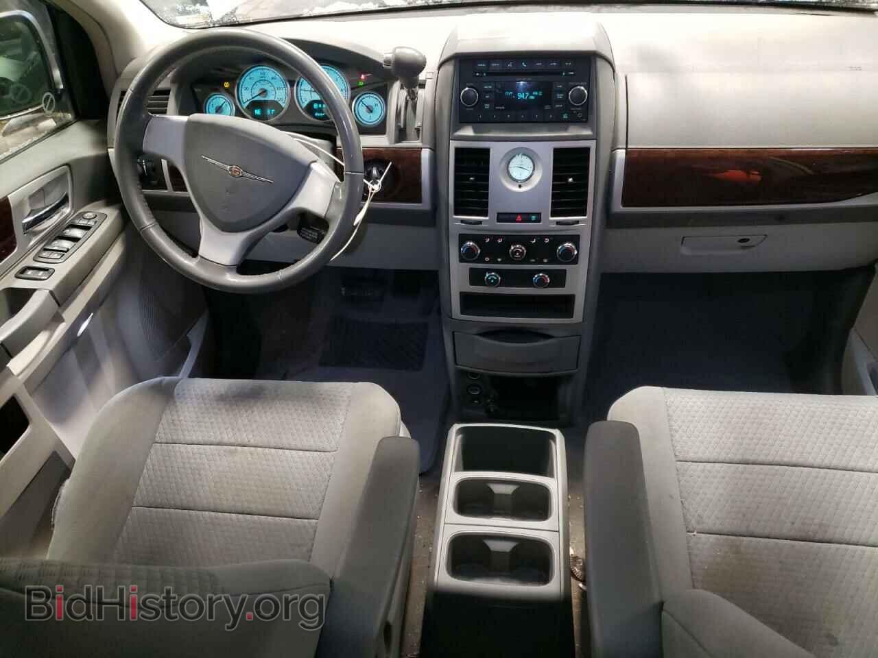 2010 CHRYSLER MINIVAN - VIN: 2A4RR5D1XAR278290 - Фото 8