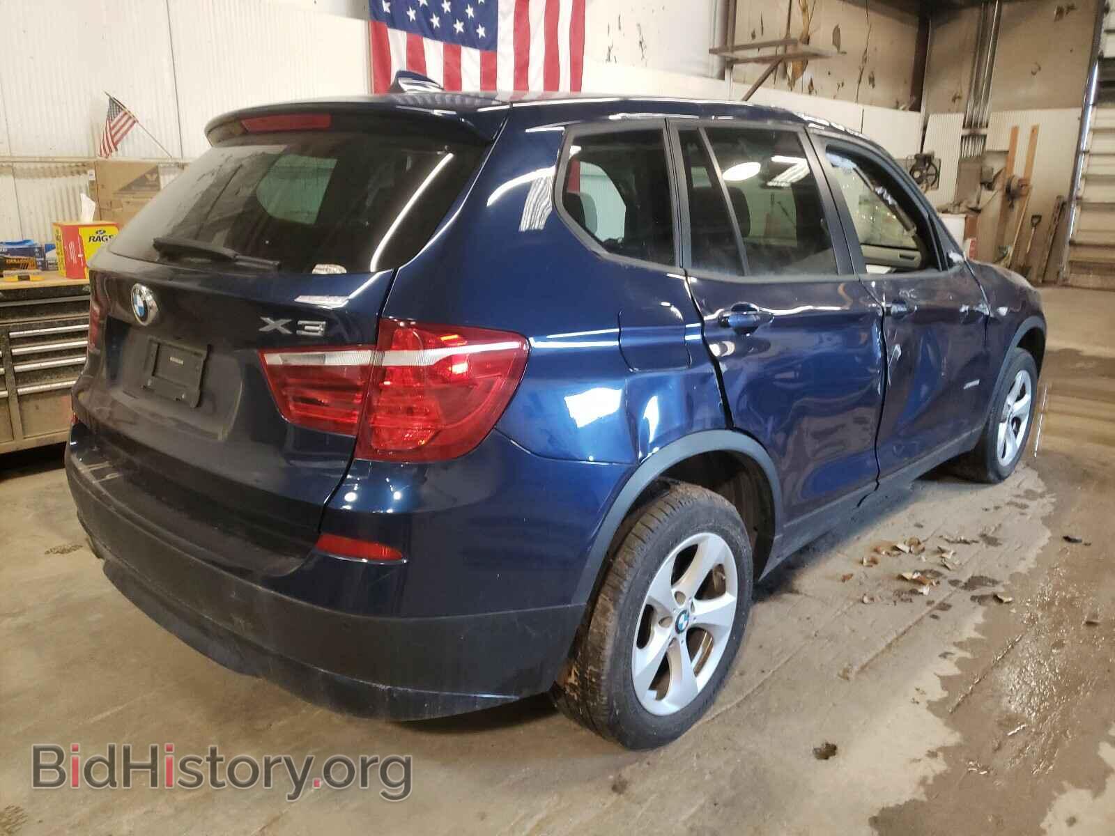 2011 BMW X3 - VIN: 5UXWX5C57BL700916 - Фото 4