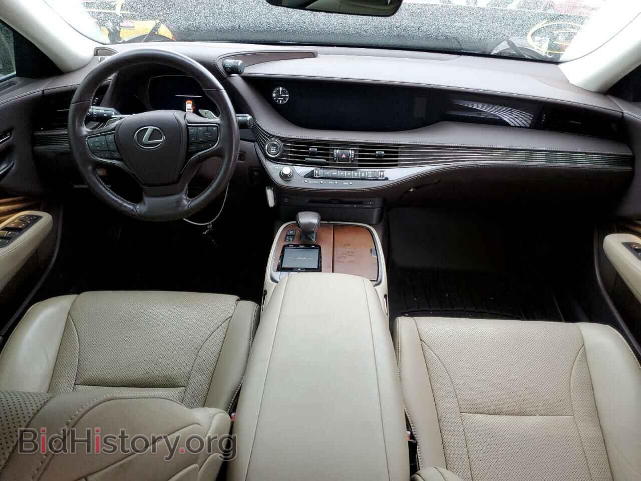 2019 LEXUS LS500 - VIN: JTHB51FF1K5009922 - Photo 8