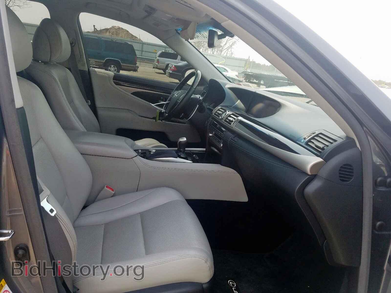 2014 LEXUS LS460 - VIN: JTHCL5EF7E5022438 - Photo 5