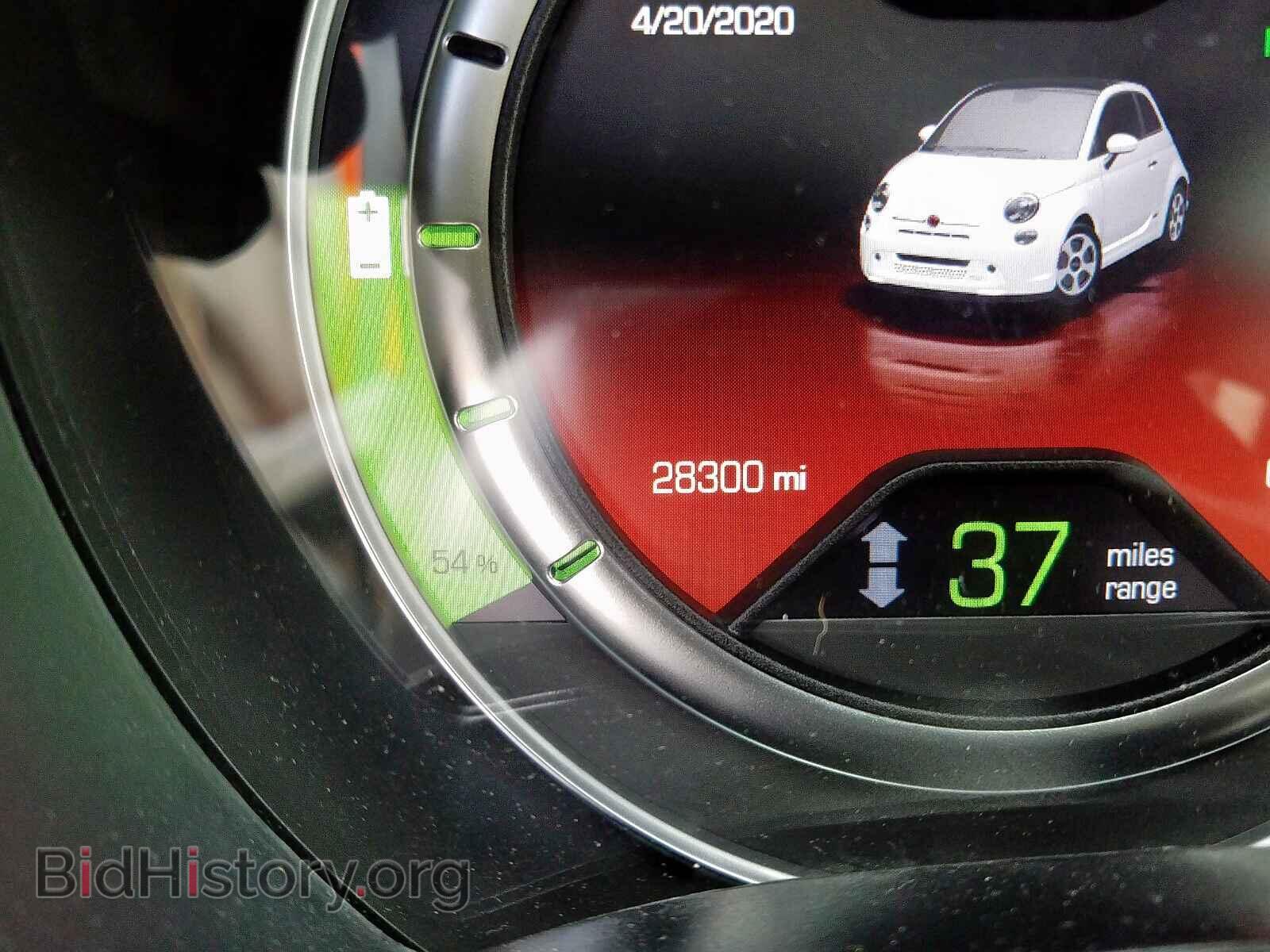 2017 FIAT 500 - VIN: 3C3CFFGE9HT502881 - Фото 8