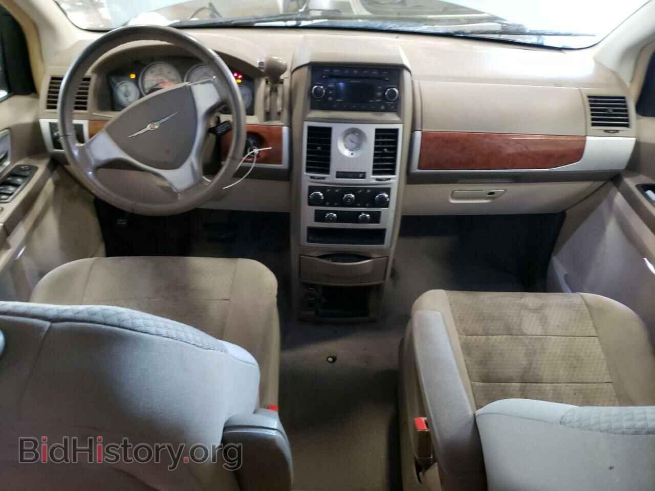 2009 CHRYSLER MINIVAN - VIN: 2A8HR54139R527860 - Фото 8