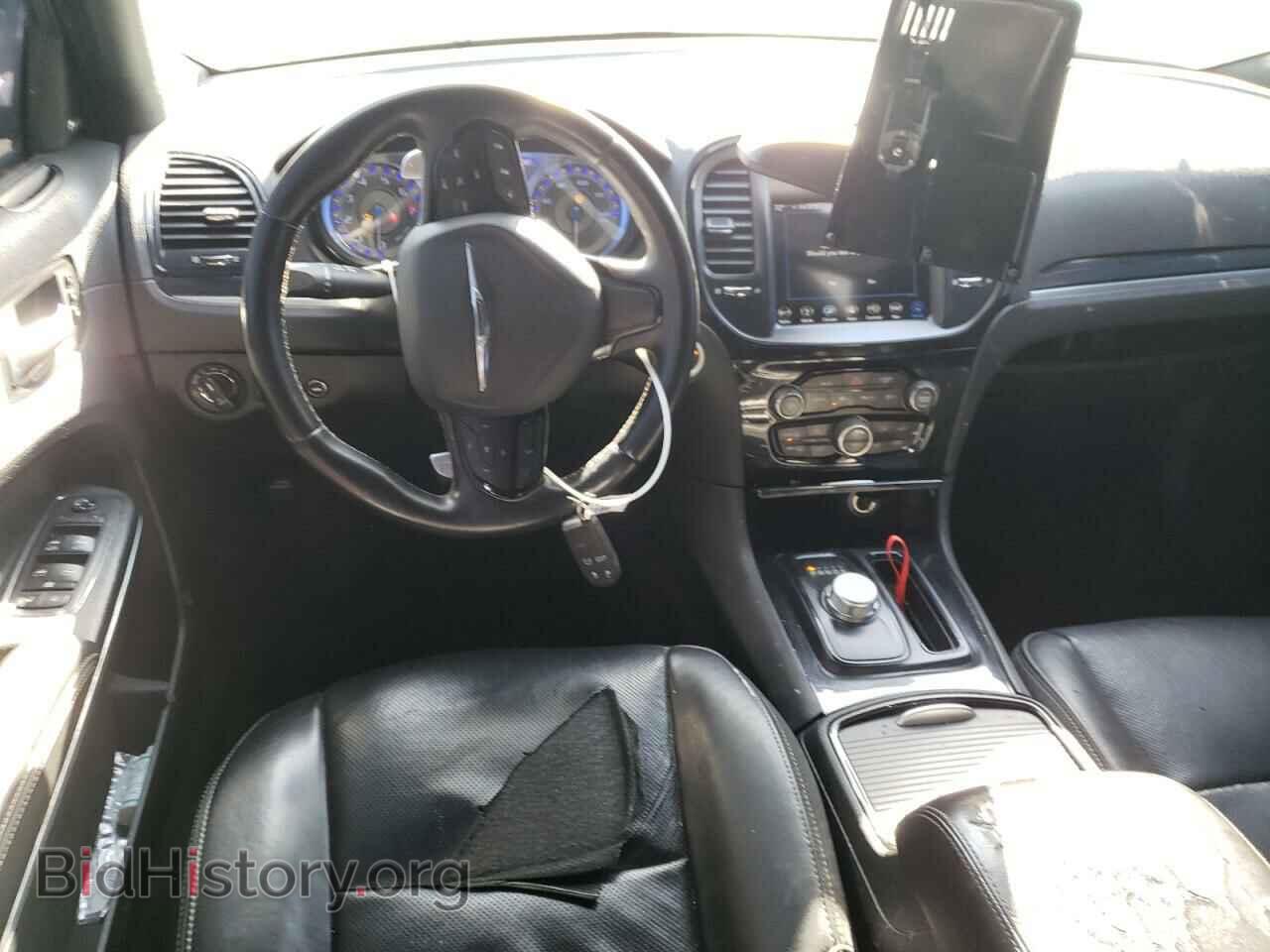 2018 CHRYSLER 300 - VIN: 2C3CCAGG2JH268854 - Фото 8