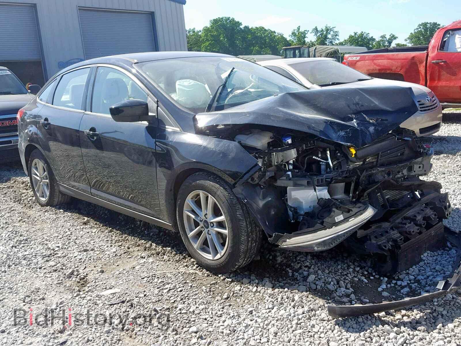 Фотография 1FADP3FE5JL220094 - FORD FOCUS SE 2018