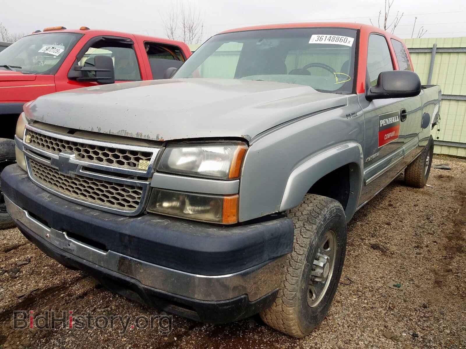 2006 CHEVROLET SILVERADO - VIN: 1GCHC29U36E137568 - Фото 2