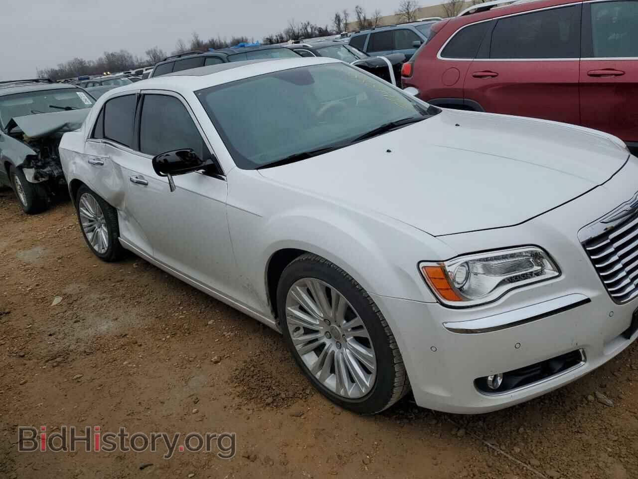 2014 CHRYSLER 300 - VIN: 2C3CCAEG2EH380904 - Photo 4