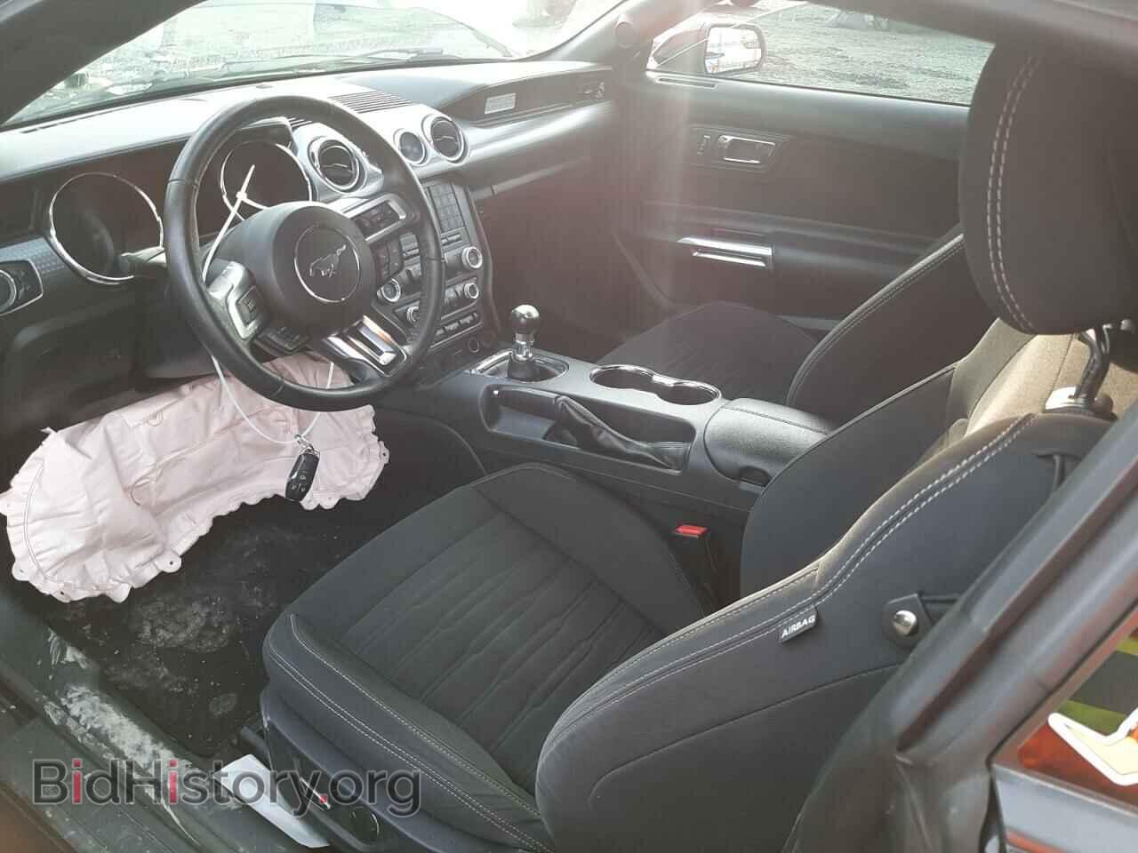 2017 FORD MUSTANG - VIN: 1FA6P8THXH5211023 - Фото 8