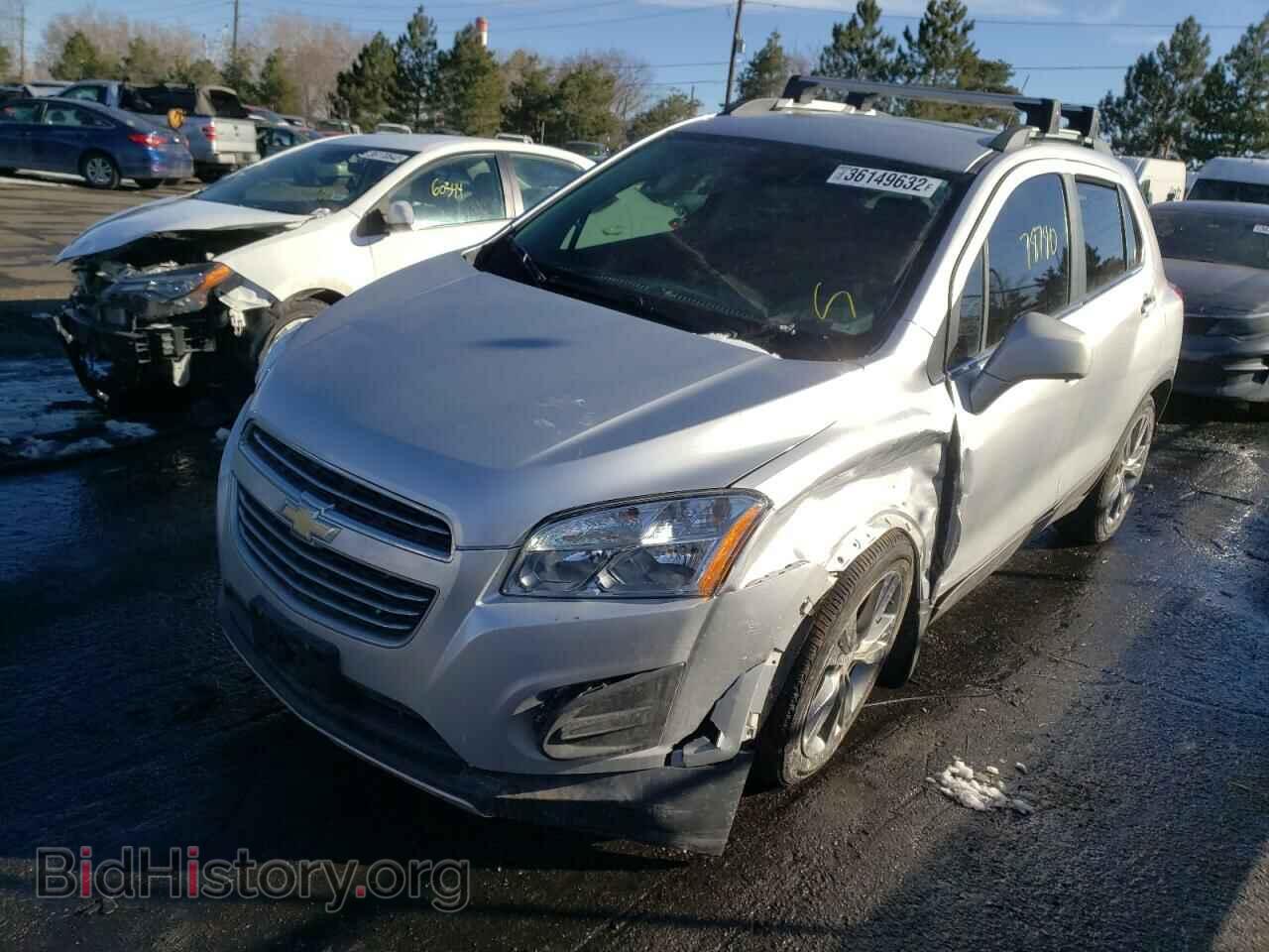 2016 CHEVROLET TRAX - VIN: 3GNCJPSB2GL246716 - Фото 2