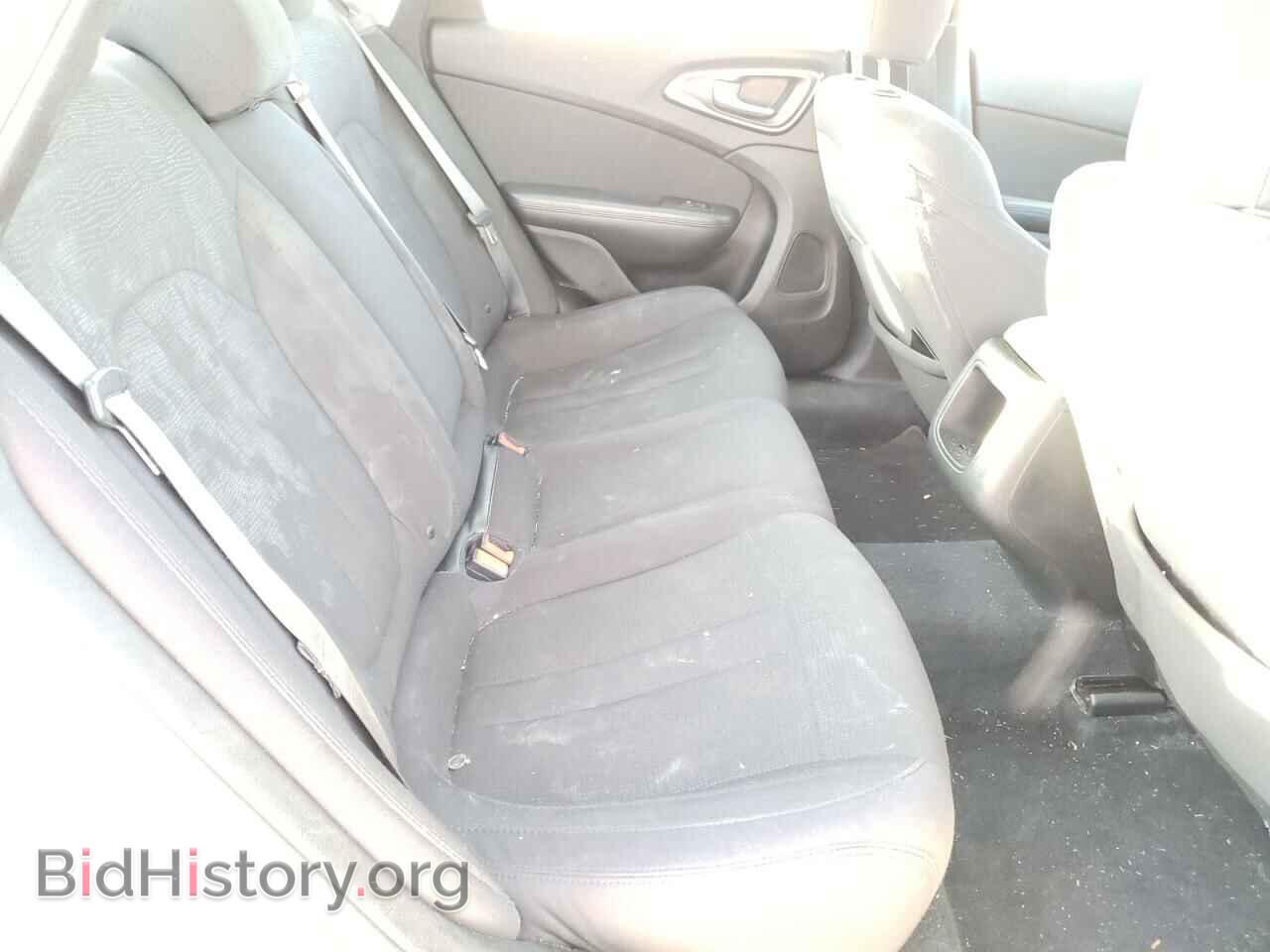 2015 CHRYSLER 200 - VIN: 1C3CCCAB7FN704539 - Фото 6