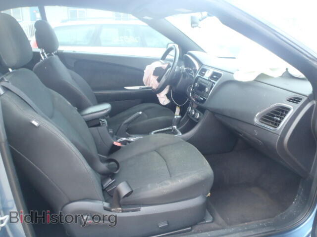 2011 CHRYSLER 200 - VIN: 1C3BC2EB3BN549496 - Фото 5