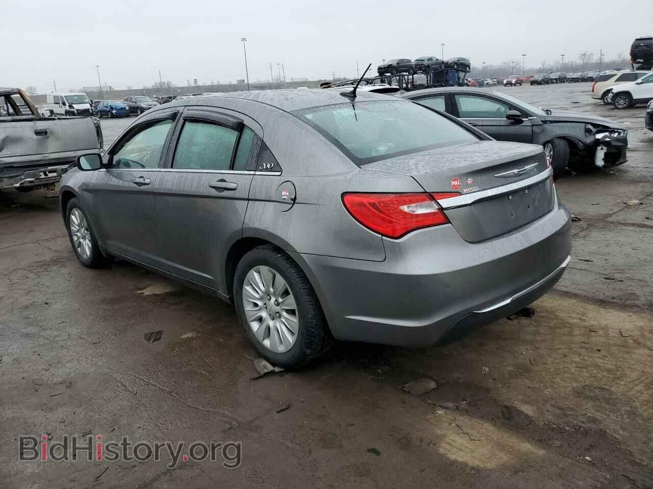 2013 CHRYSLER 200 - VIN: 1C3CCBAB8DN667864 - Photo 2