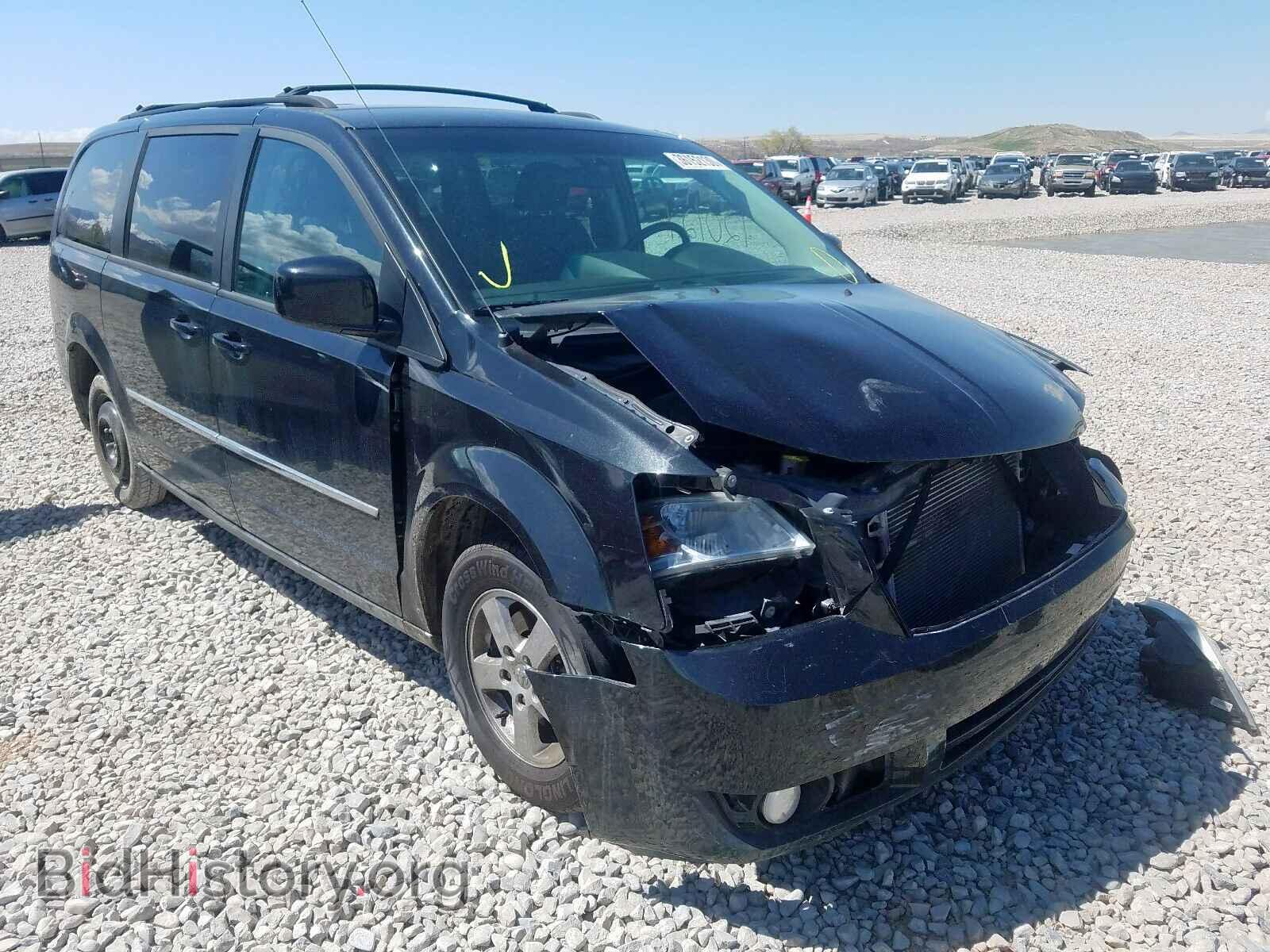 Photo 2D4RN5D16AR256307 - DODGE CARAVAN 2010