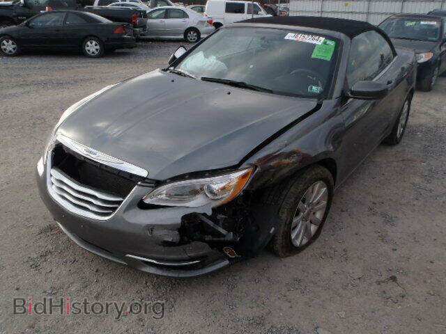 2013 CHRYSLER 200 - VIN: 1C3BCBEB8DN526878 - Фото 2