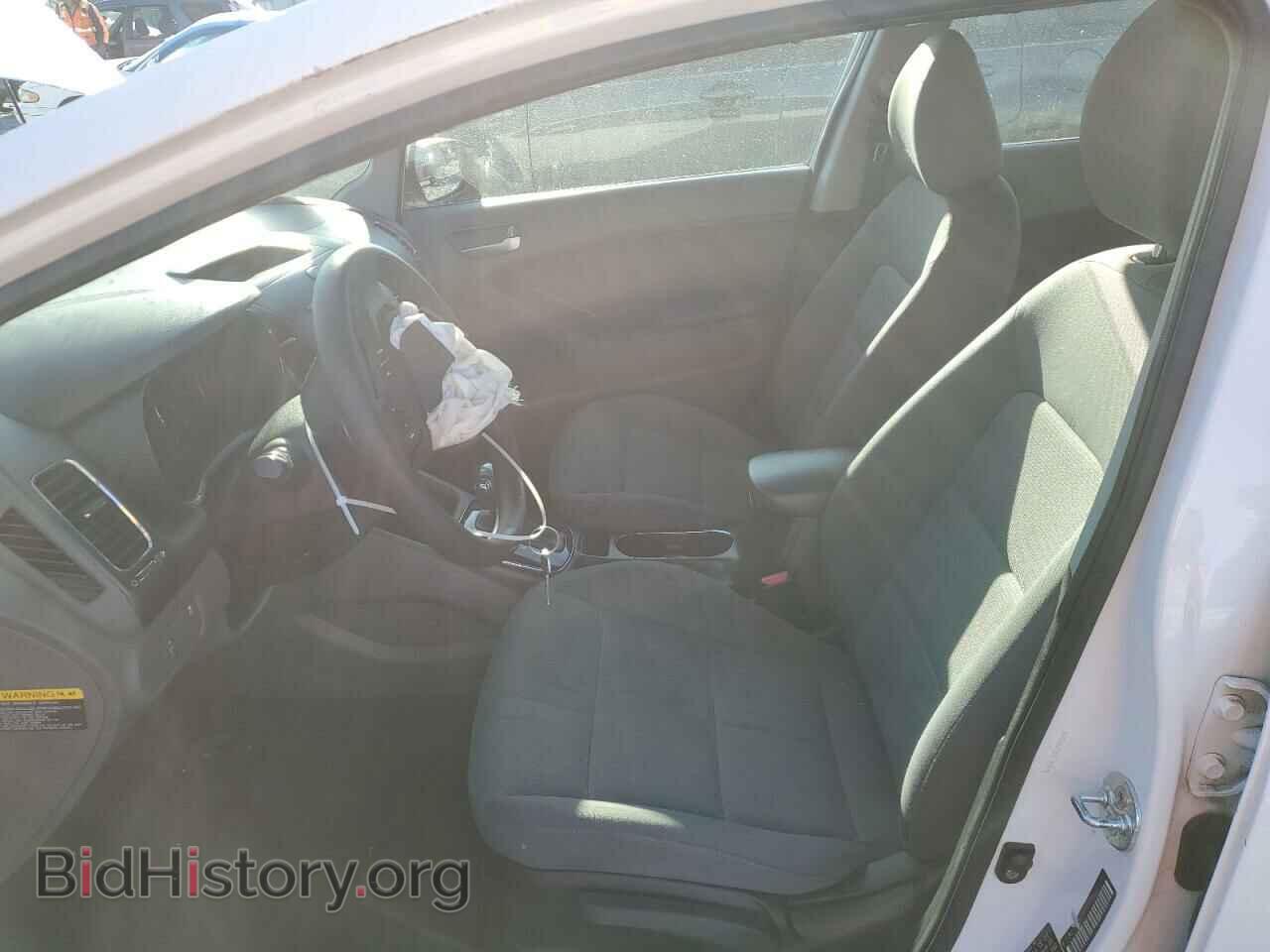 2017 KIA FORTE - VIN: 3KPFK4A73HE115976 - Фото 7