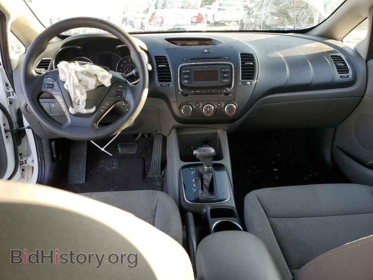 2017 KIA FORTE - VIN: 3KPFK4A73HE115976 - Фото 8