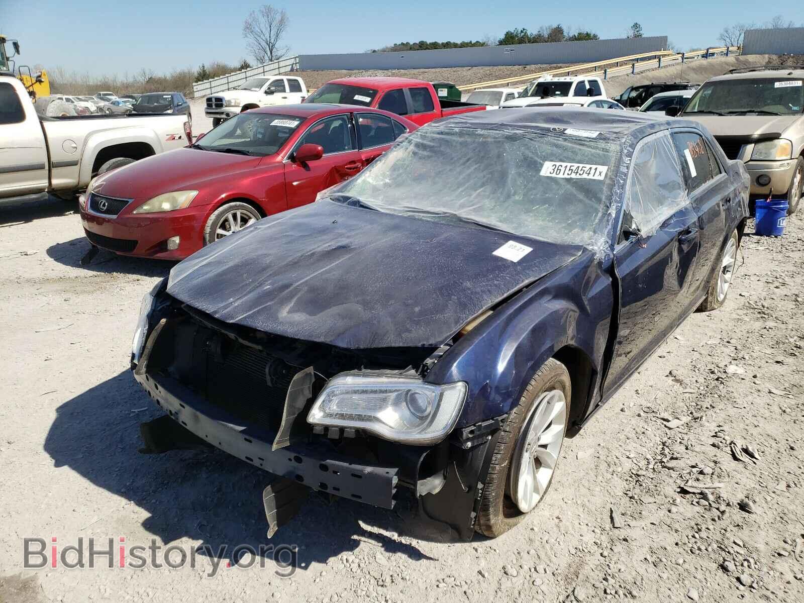 2015 CHRYSLER 300 - VIN: 2C3CCAAG5FH853900 - Фото 2
