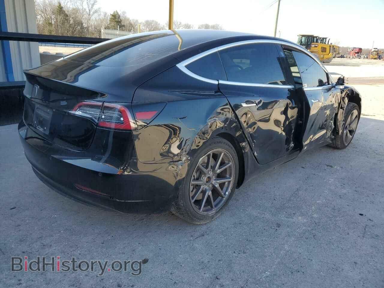 2018 TESLA MODEL 3 - VIN: 5YJ3E1EA8JF109041 - Photo 3