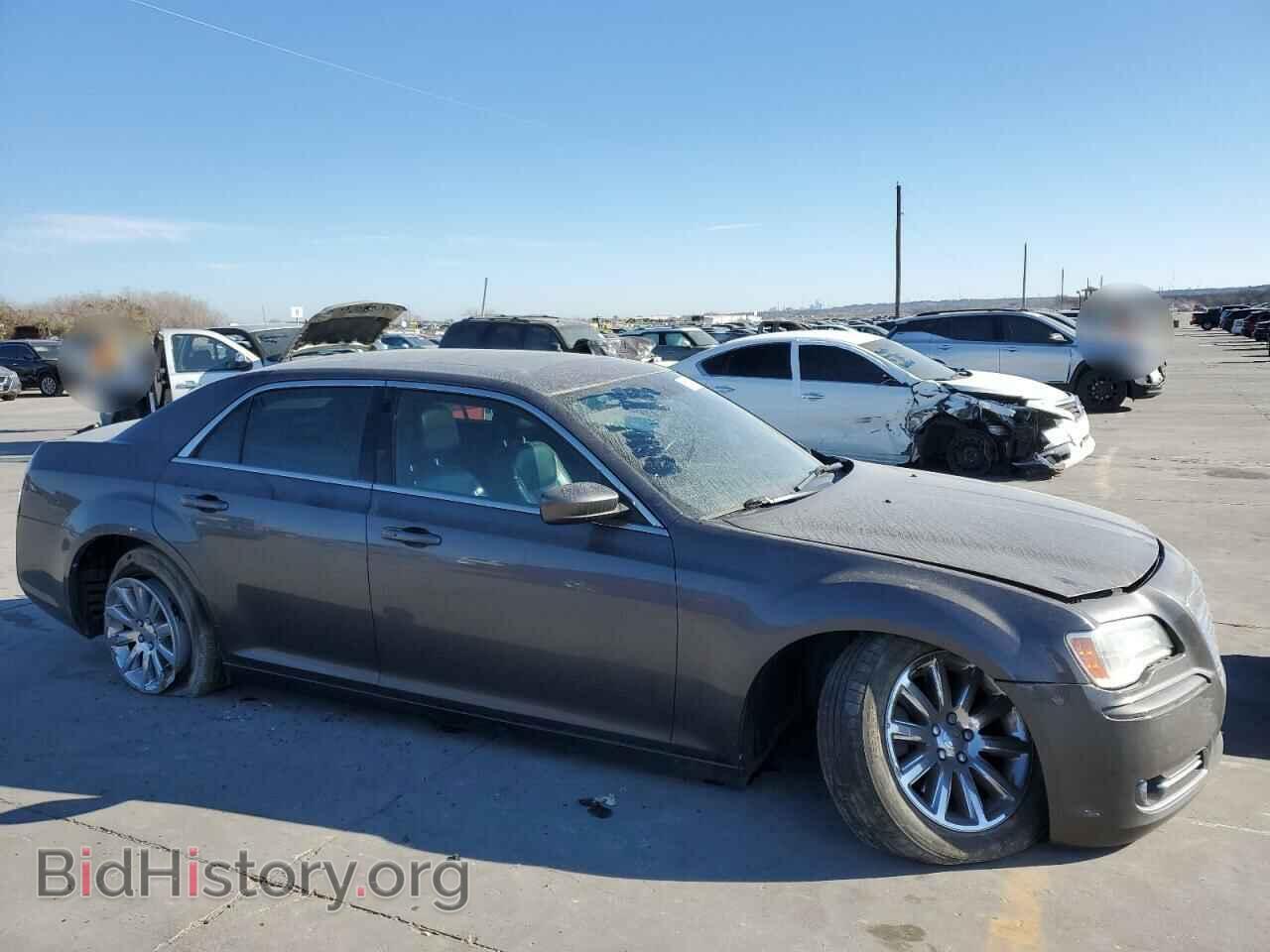 2013 CHRYSLER 300 - VIN: 2C3CCAAG6DH586344 - Фото 4