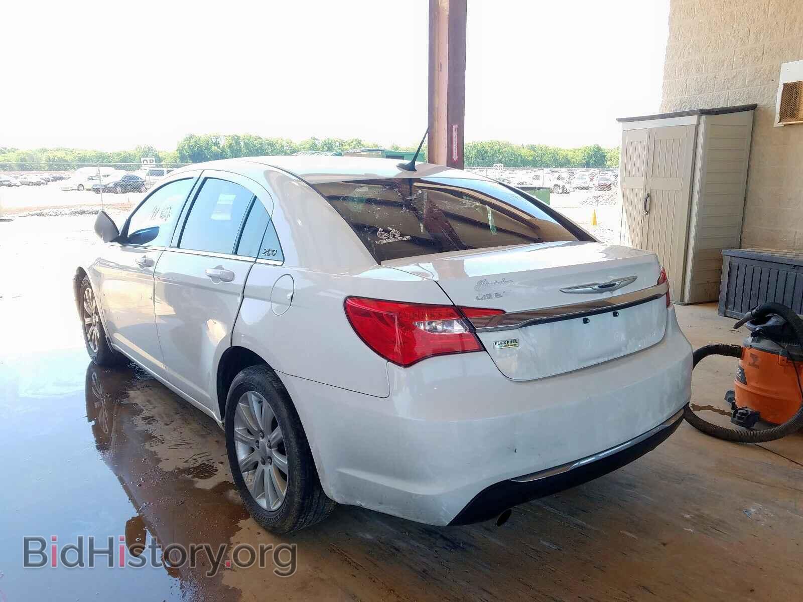 2013 CHRYSLER 200 - VIN: 1C3CCBBG1DN573223 - Фото 3