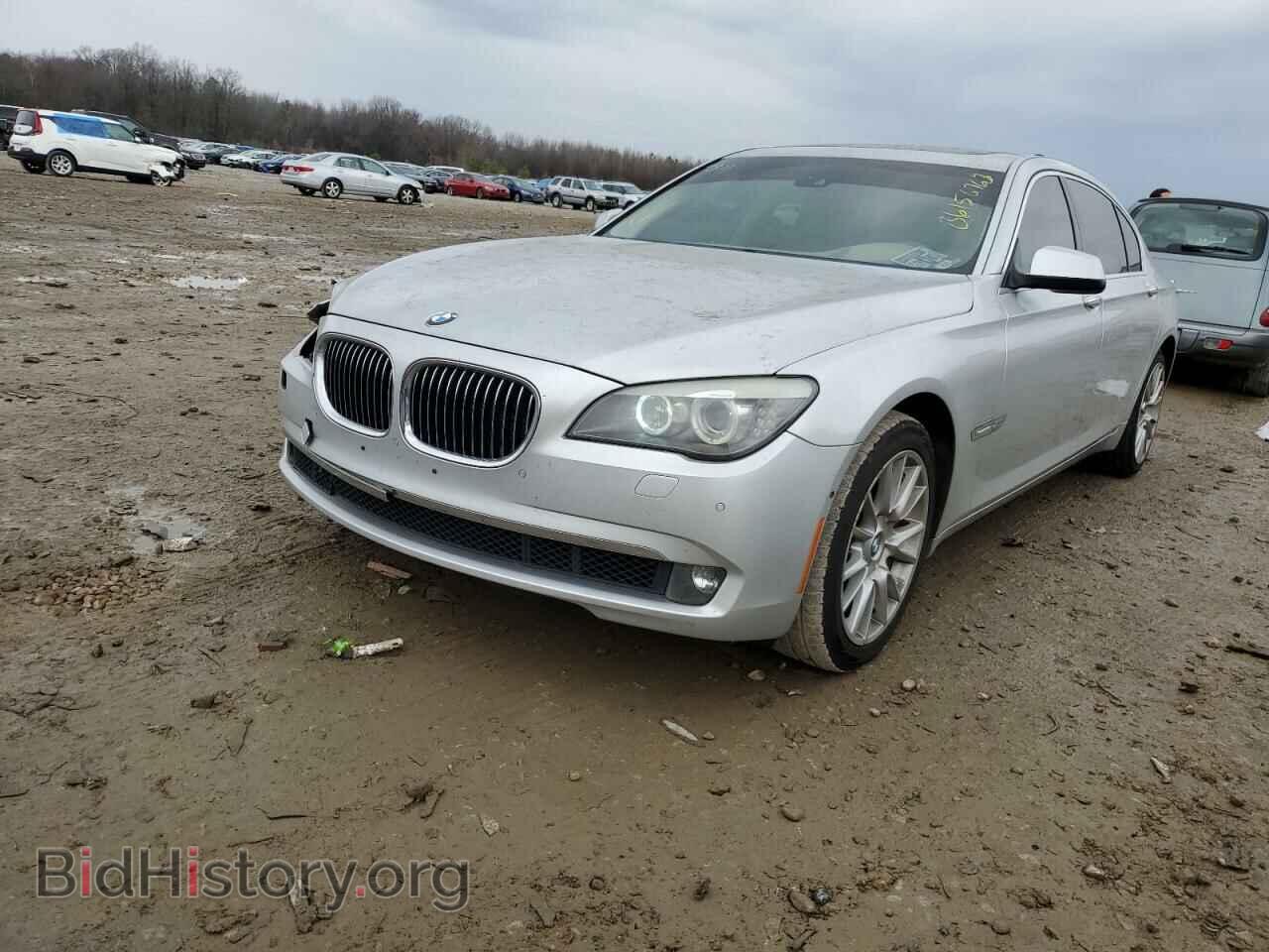 Фотография WBAKC8C55CC437739 - BMW 7 SERIES 2012