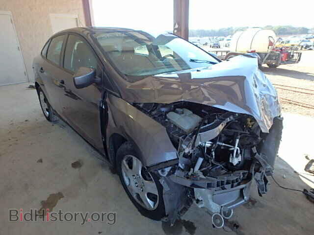Photo 1FAHP3F28CL192138 - FORD FOCUS 2012