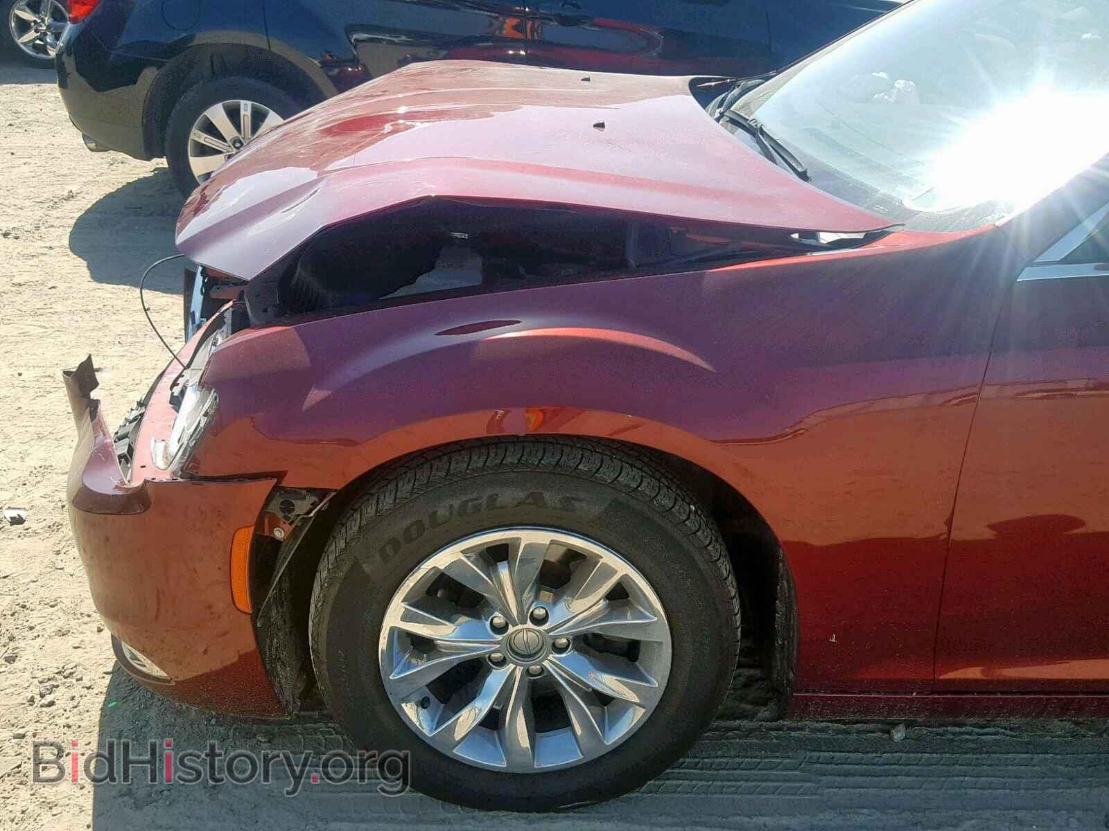 2015 CHRYSLER 300 - VIN: 2C3CCAAG2FH908447 - Фото 9