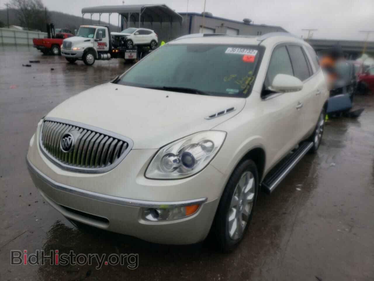 2011 BUICK ENCLAVE - VIN: 5GAKRCEDXBJ399090 - Фото 2