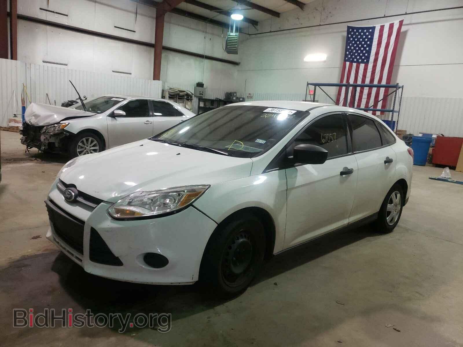 2013 FORD FOCUS - VIN: 1FADP3E26DL284088 - Фото 2