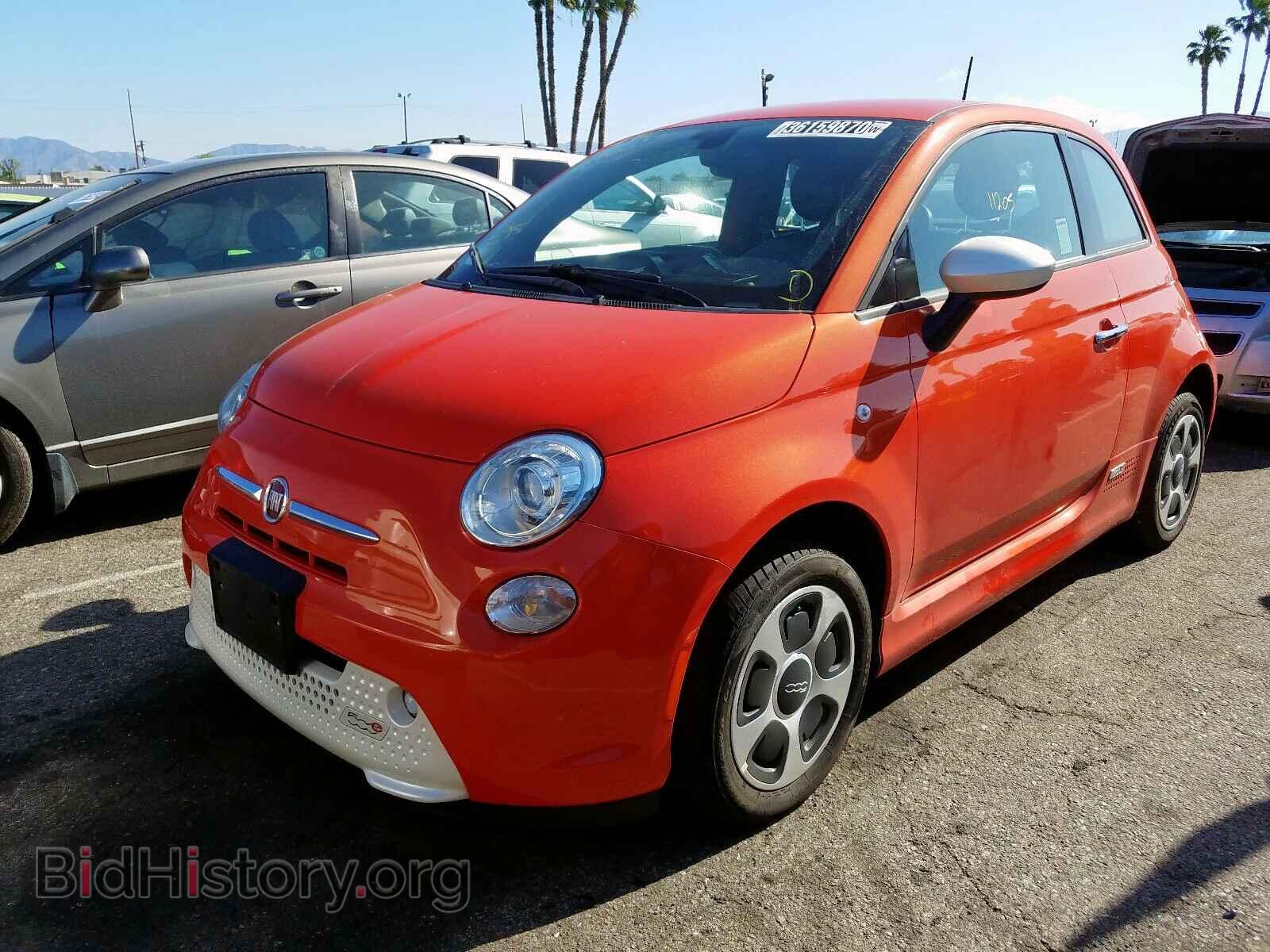 2017 FIAT 500 - VIN: 3C3CFFGEXHT598407 - Photo 2